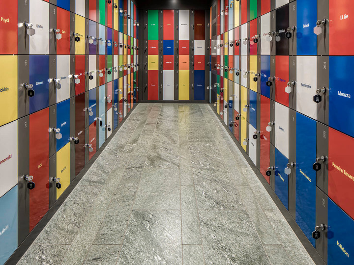 toscano-natrustein-andeer-granit-geschliffen-pns-fifa-museum-zuerich-pd-0934-web.jpg